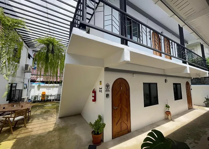 Sleep Sleep Suanphak 게스트하우스 4*